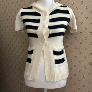 Girl’s Dollhouse White and Black Knit Short-sleeve Sweater